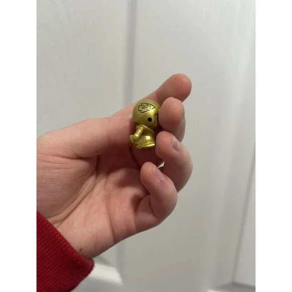 NFL TeenyMates 2025 Series 13 Rare Patrick Mahomes (Gold) 1 In 512 Packs - Picture 4 of 5